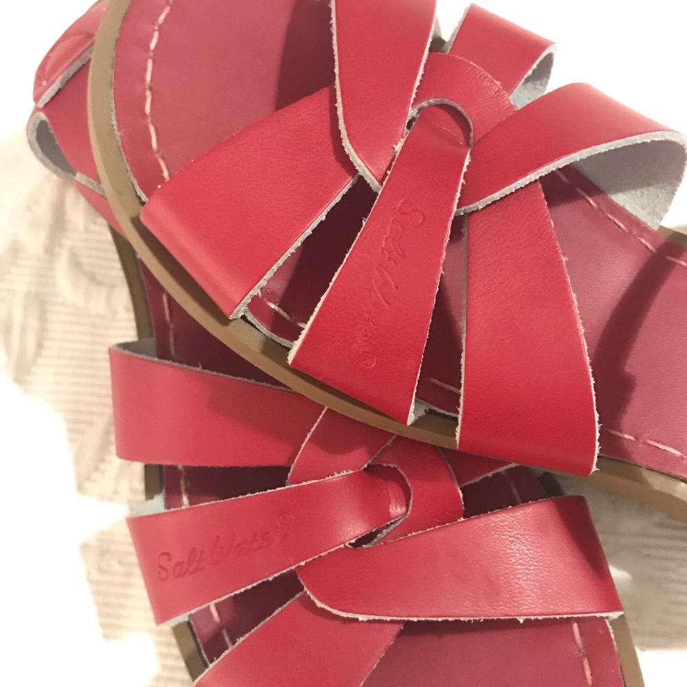 Saltwater Sandals